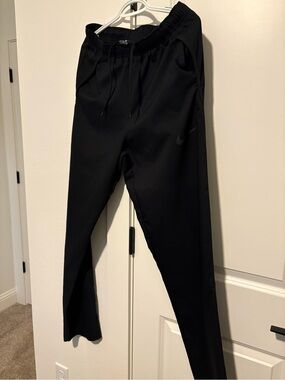 Nike Black Men's Athletic Jogger Pants